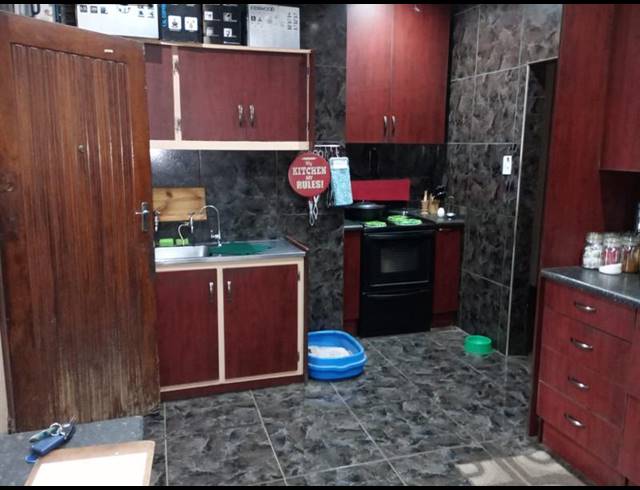 3 BEDROOM HOUSE FOR SALE IN DUNCANVILLE